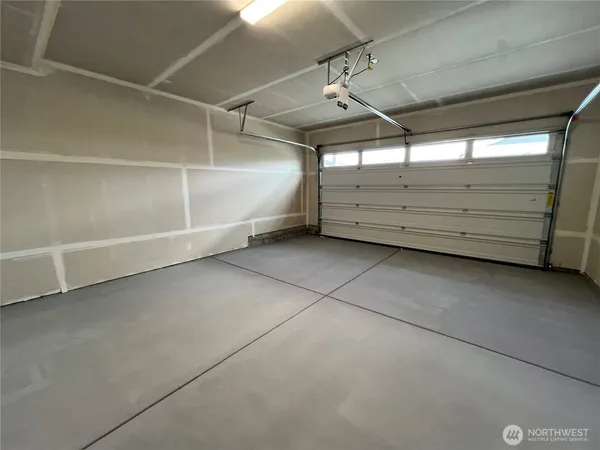 $3,750 | 20332 150th Street East, Bonney Lake, WA 98391