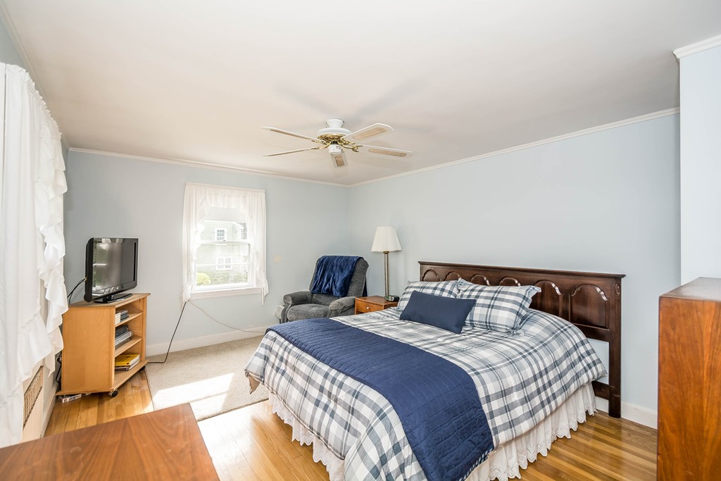 63 Scotland Road Reading, MA 01867 - Photo 17 of 30 Gallery Image 17