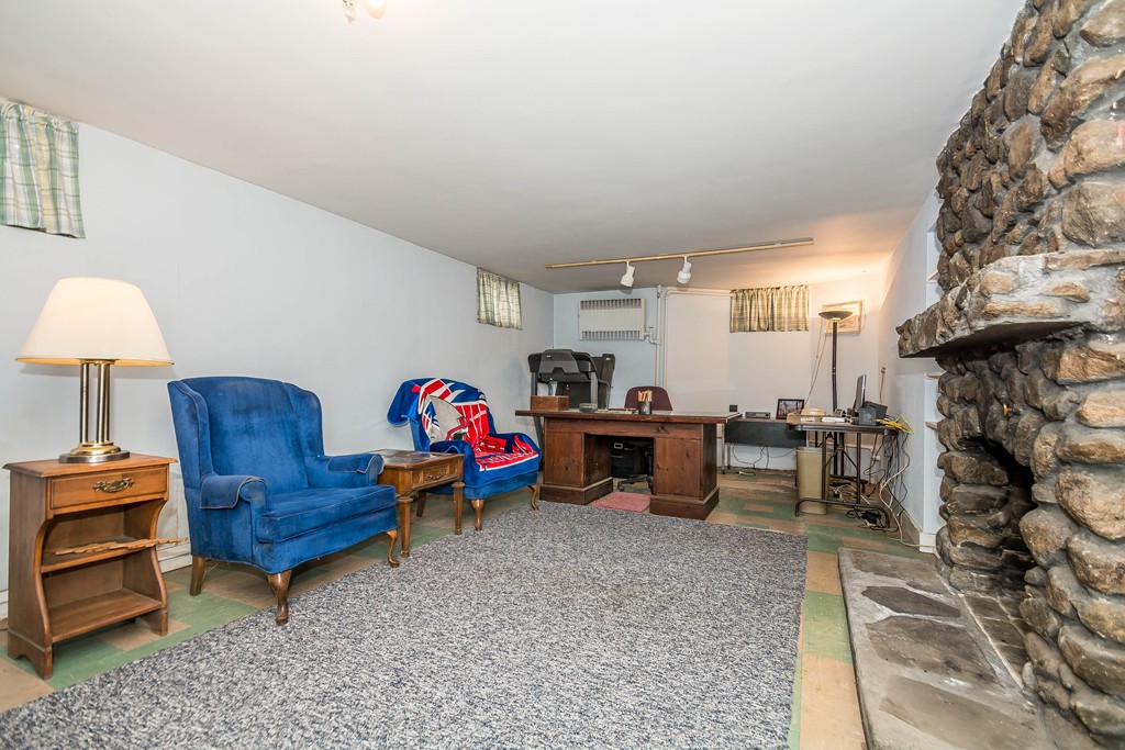 63 Scotland Road Reading, MA 01867 - Photo 25 of 30 Gallery Image 25