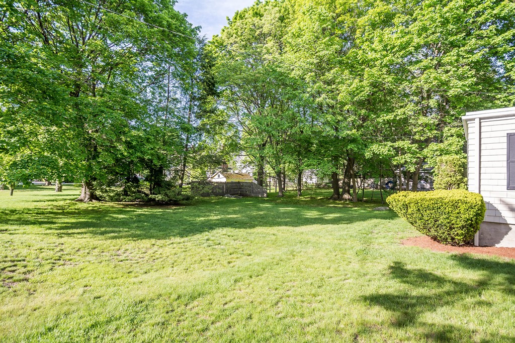 63 Scotland Road Reading, MA 01867 - Photo 30 of 30 Gallery Image 30