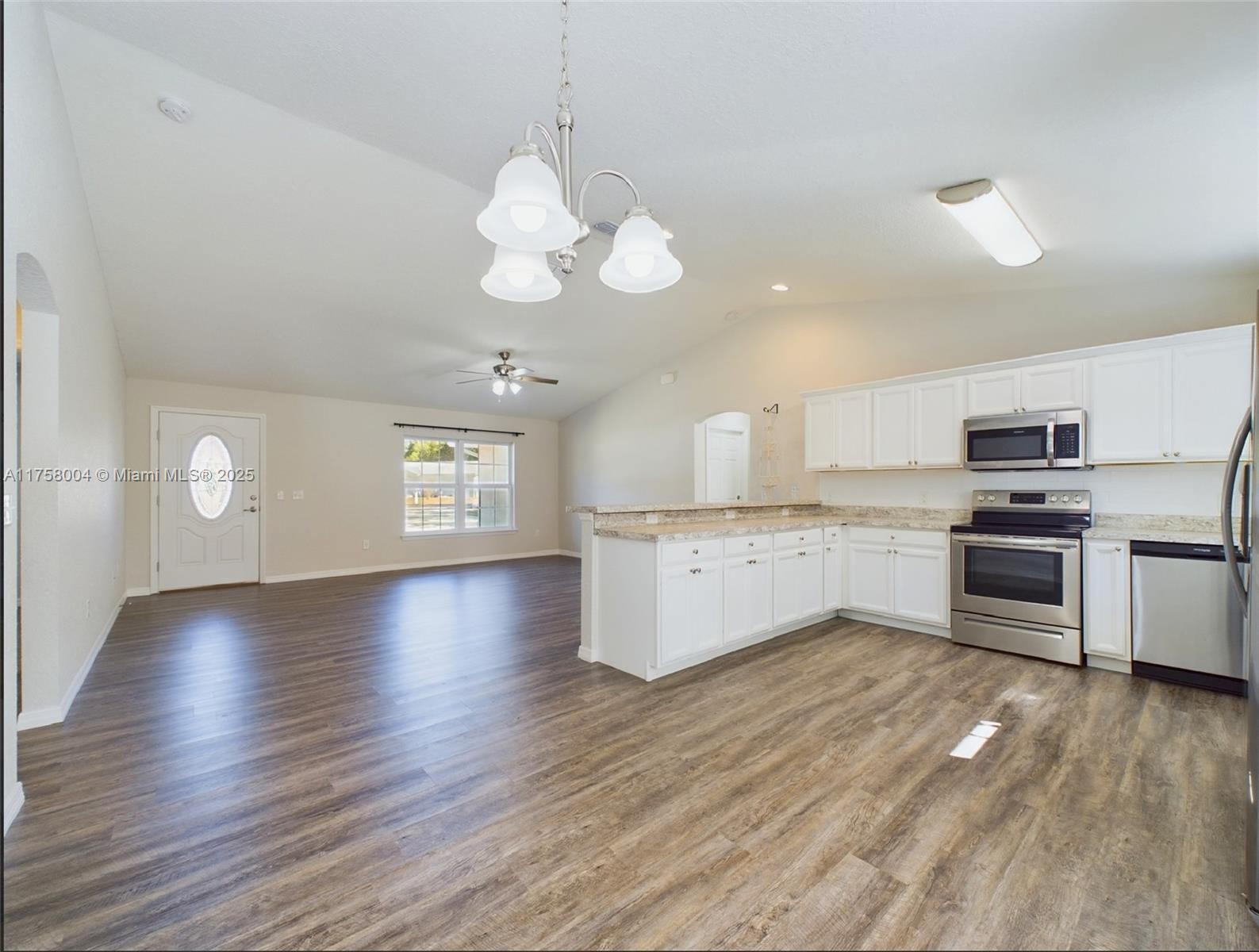 128 Cedar Road Ocala, FL 34472 - Photo 5 of 17