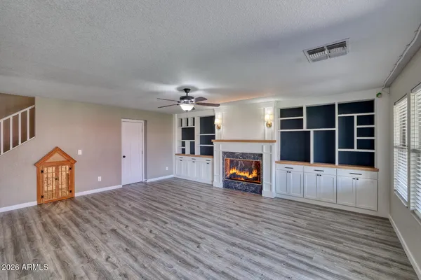 $619,900 | 3940 South Moccasin Trail, Gilbert, AZ 85297