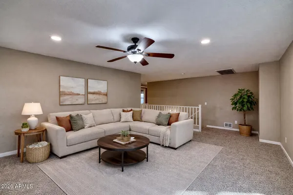 $619,900 | 3940 South Moccasin Trail, Gilbert, AZ 85297