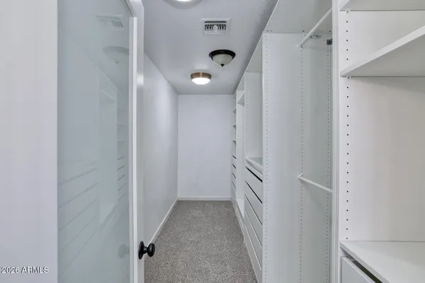 $619,900 | 3940 South Moccasin Trail, Gilbert, AZ 85297