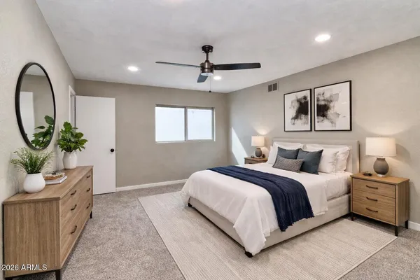 $619,900 | 3940 South Moccasin Trail, Gilbert, AZ 85297