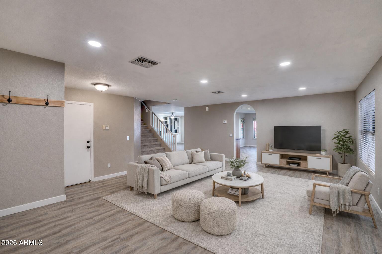 3940 South Moccasin Trail Gilbert, AZ 85297 - Photo 7 of 45 ChatGPT Image Mar 30, 2026, 11_07_12 AM