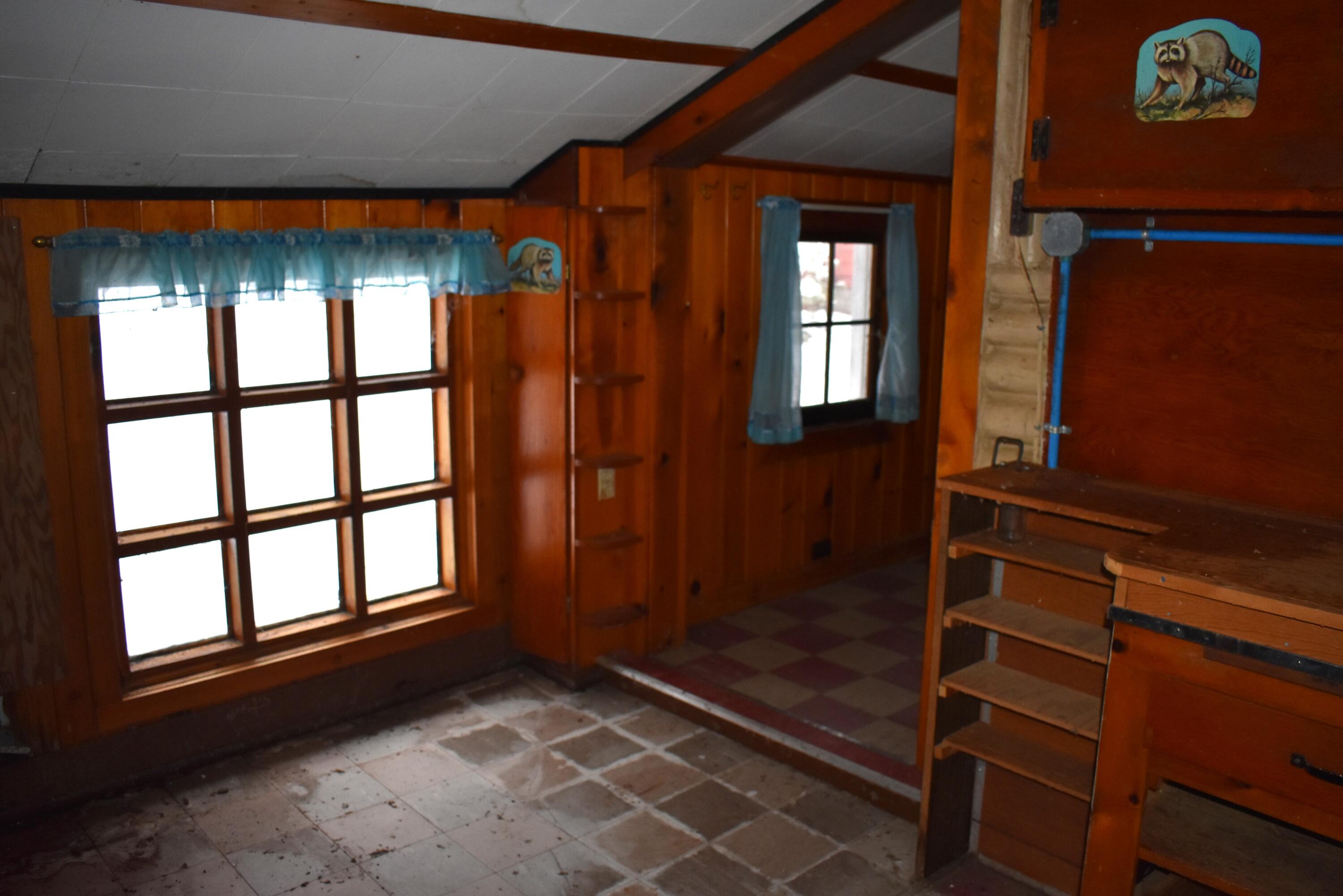 1489 North Black River Road Cheboygan, MI 49721 - Photo 22 of 26 Gallery Image 22