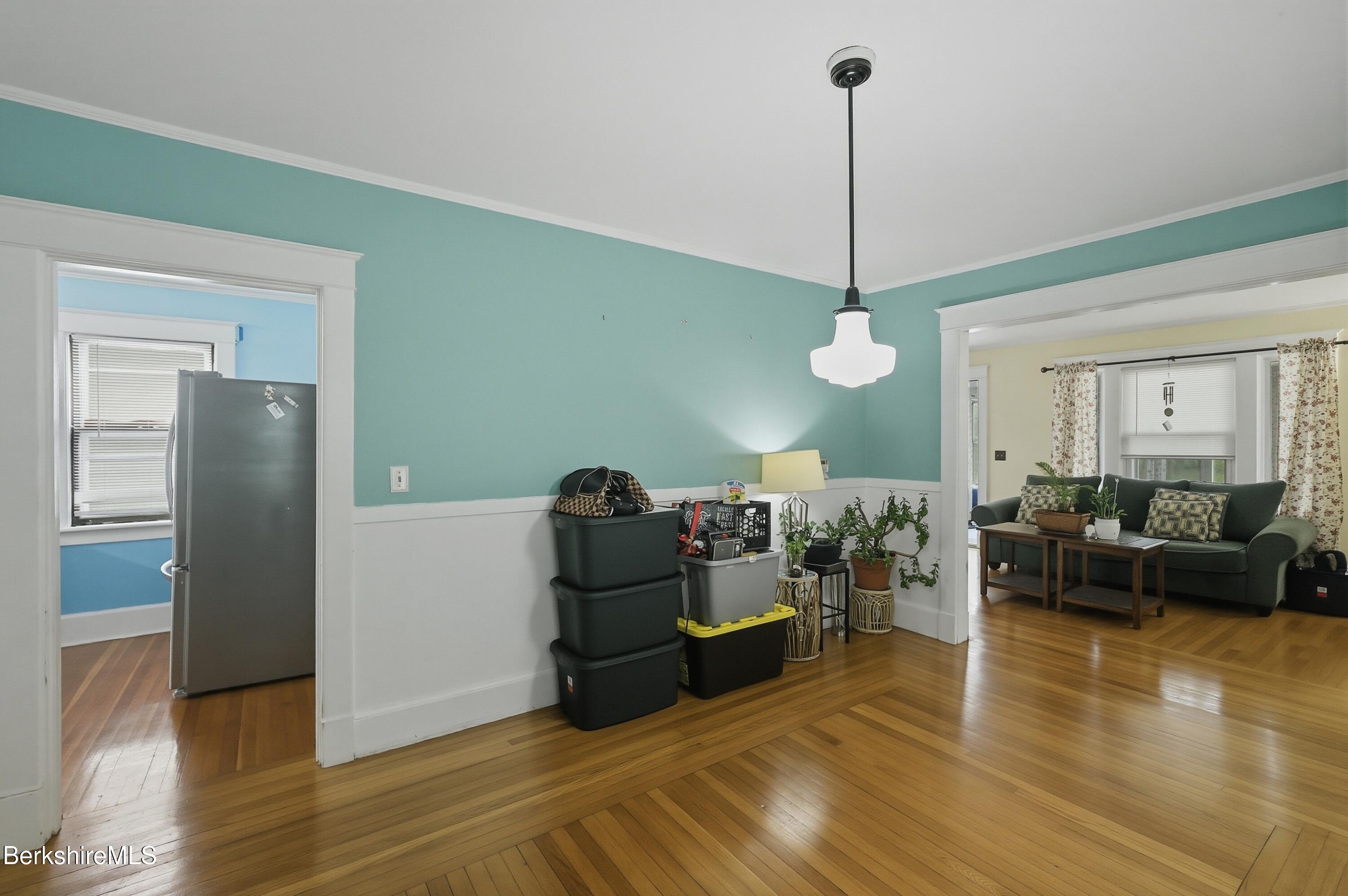 34 Holmes Road Pittsfield, MA 01201 - Photo 14 of 48 Dining Room