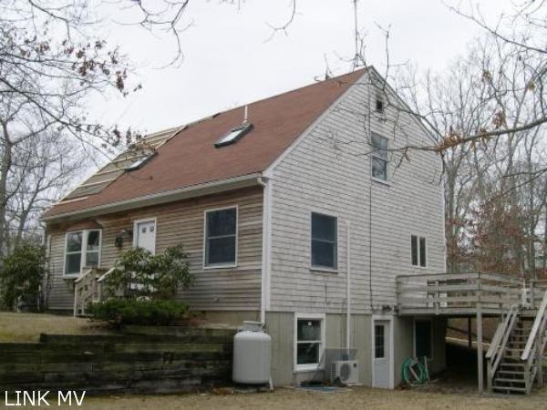 87 Springhill Road Vineyard Haven, MA 02568 - Photo 1 of 6 http://d1qzqeyxiitrap.cloudfront.net/photos/18504/600/b3e44859.jpg