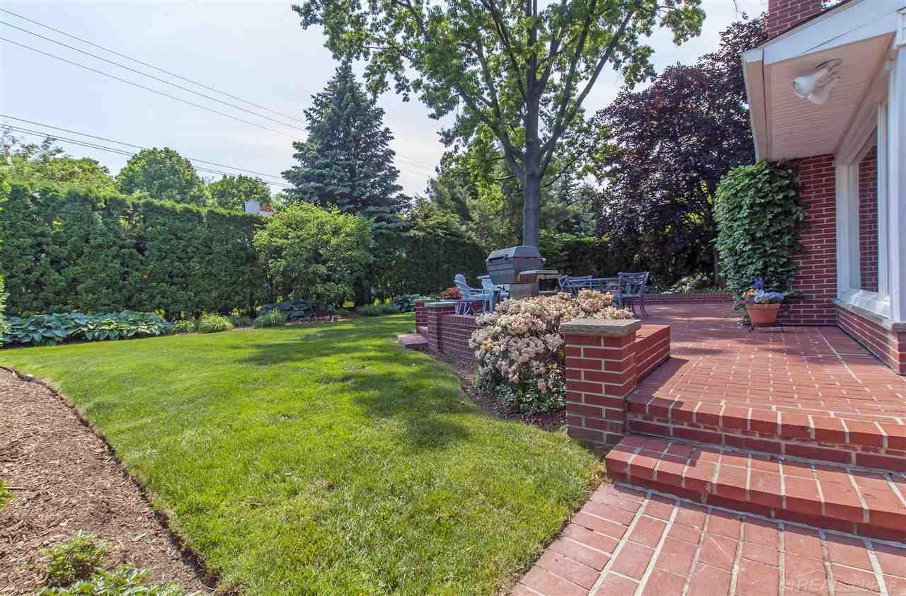 61 North Deeplands Road Grosse Pointe Shores, MI 48236 - Photo 46 of 52