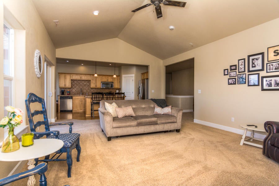 2159 Southwest 36th Court Redmond, OR 97756 - Photo 17 of 44 36th Ct SW 2159 (11 of 44)