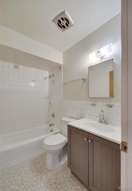 1218 Iron Street St. Louis, MO 63111 - Photo 15 of 26