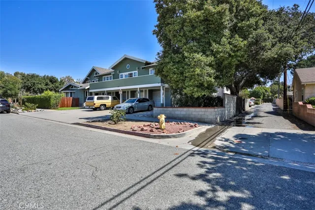 $1,950,000 | 306 East Foothill Boulevard, Glendora, CA 91741