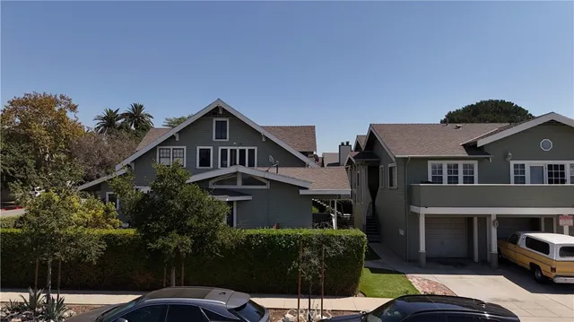 $1,950,000 | 306 East Foothill Boulevard, Glendora, CA 91741