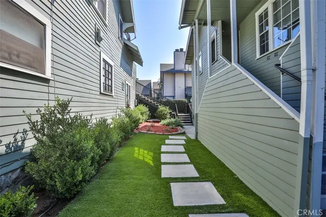 $1,950,000 | 306 East Foothill Boulevard, Glendora, CA 91741