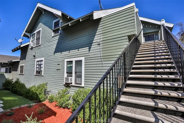 $1,950,000 | 306 East Foothill Boulevard, Glendora, CA 91741