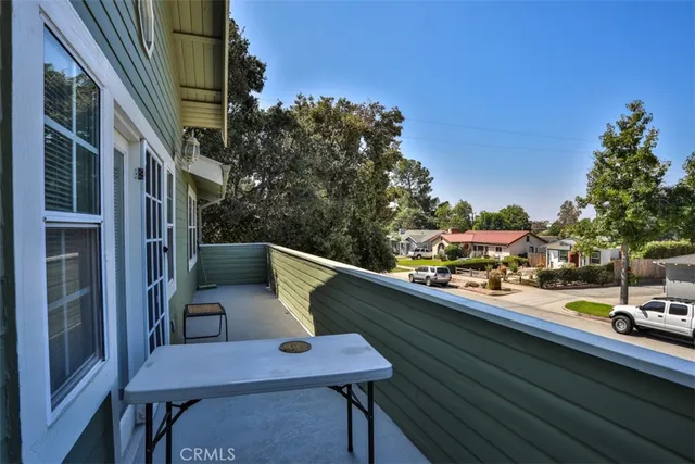 $1,950,000 | 306 East Foothill Boulevard, Glendora, CA 91741