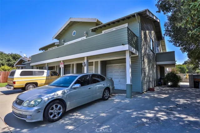 $1,950,000 | 306 East Foothill Boulevard, Glendora, CA 91741