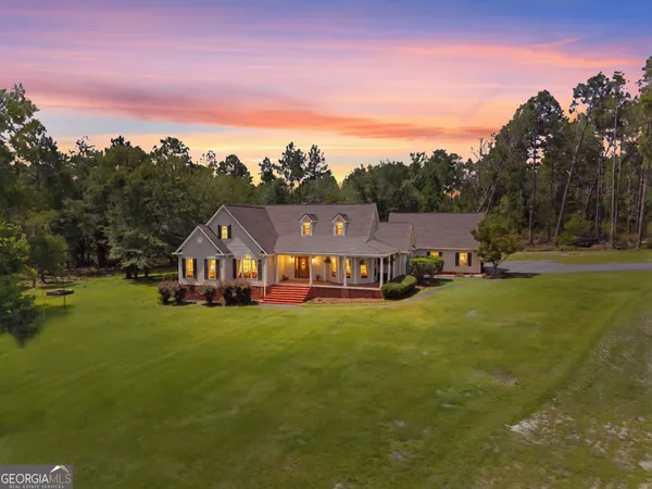 $575,000 | 220 Pinewood Drive, Vidalia, GA 30474