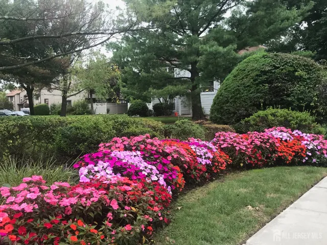 $496,500 | 11 Borelle Square, Sayreville, NJ 08859