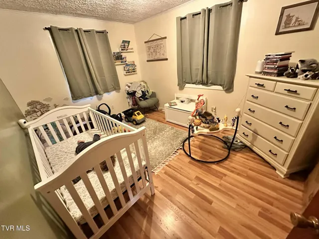 $179,900 | 200 11th Street Northeast, Norton, VA 24273