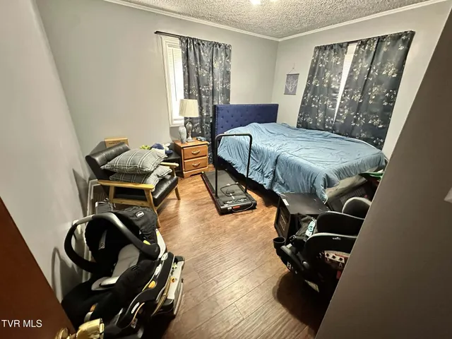 $179,900 | 200 11th Street Northeast, Norton, VA 24273