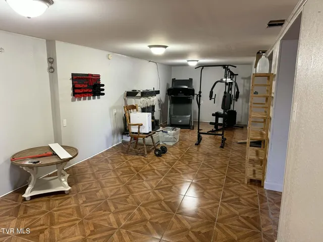 $179,900 | 200 11th Street Northeast, Norton, VA 24273