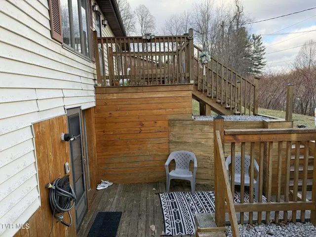 $179,900 | 200 11th Street Northeast, Norton, VA 24273