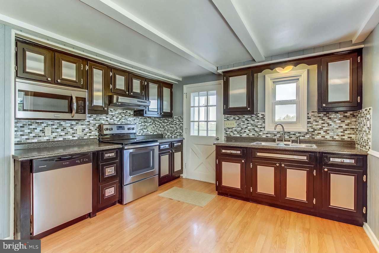 3025 East Berlin Road York, PA 17408 - Photo 3 of 25 Gallery Image 3