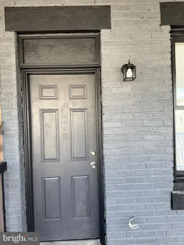 a close view of a fireplace in the bathroom