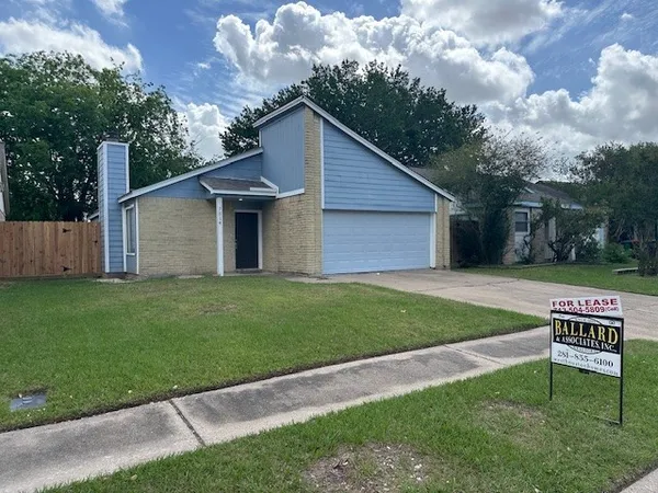 $1,650 | 7514 Lemma Drive, Houston, TX 77041