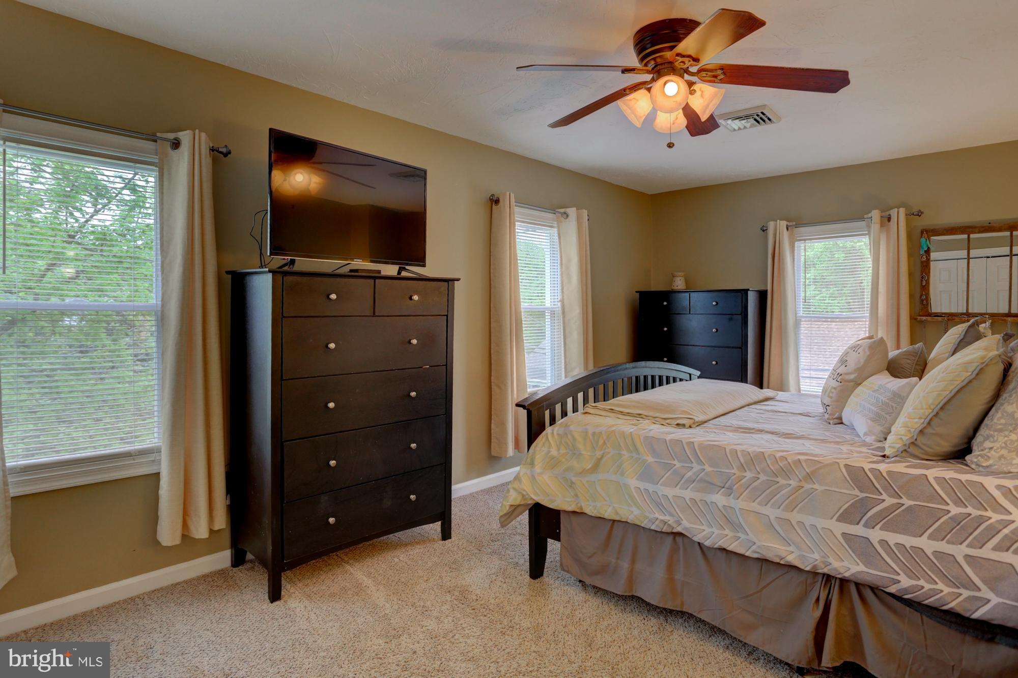711 Turnpike Road Elizabethtown, PA 17022 - Photo 25 of 32 Gallery Image 25