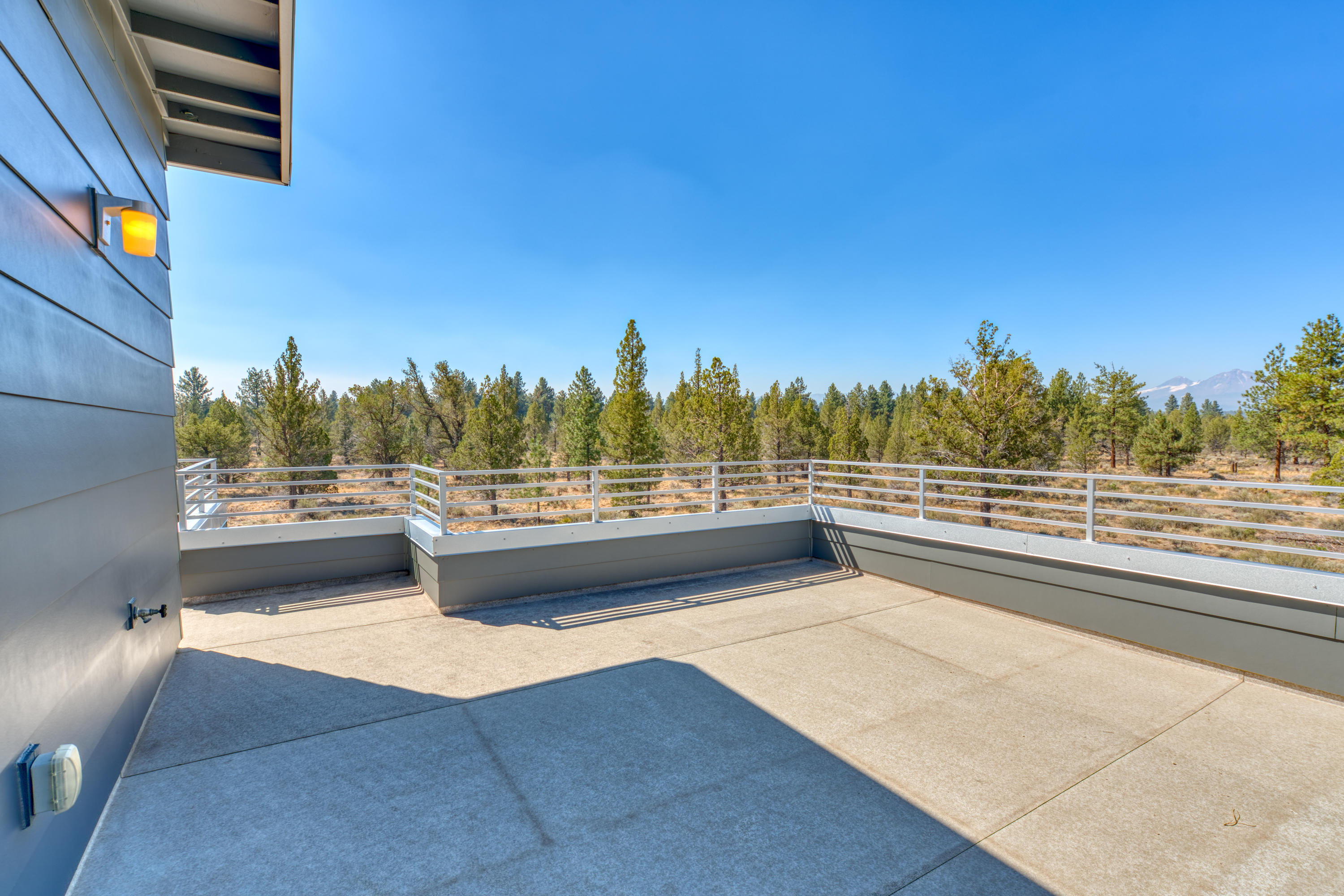 67700 Cloverdale Road Sisters, OR 97759 - Photo 6 of 32 67700 Cloverdale Rd Bend OR 97703 MLS-23