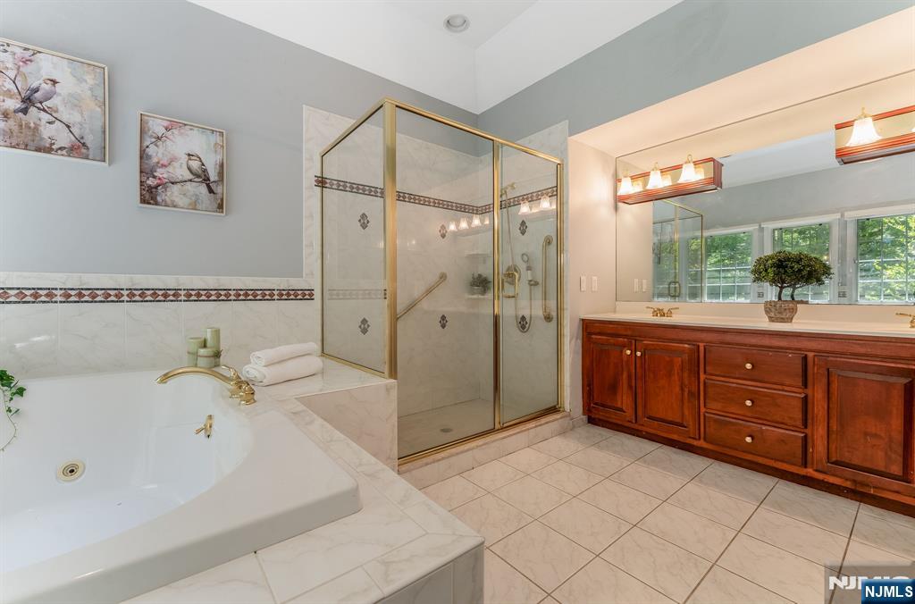 190 Andover Mohawk Road Andover, NJ 07821 - Photo 8 of 24
