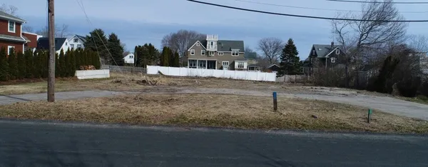 $1,190,000 | 27 Westmoreland Street, Narragansett, RI 02882