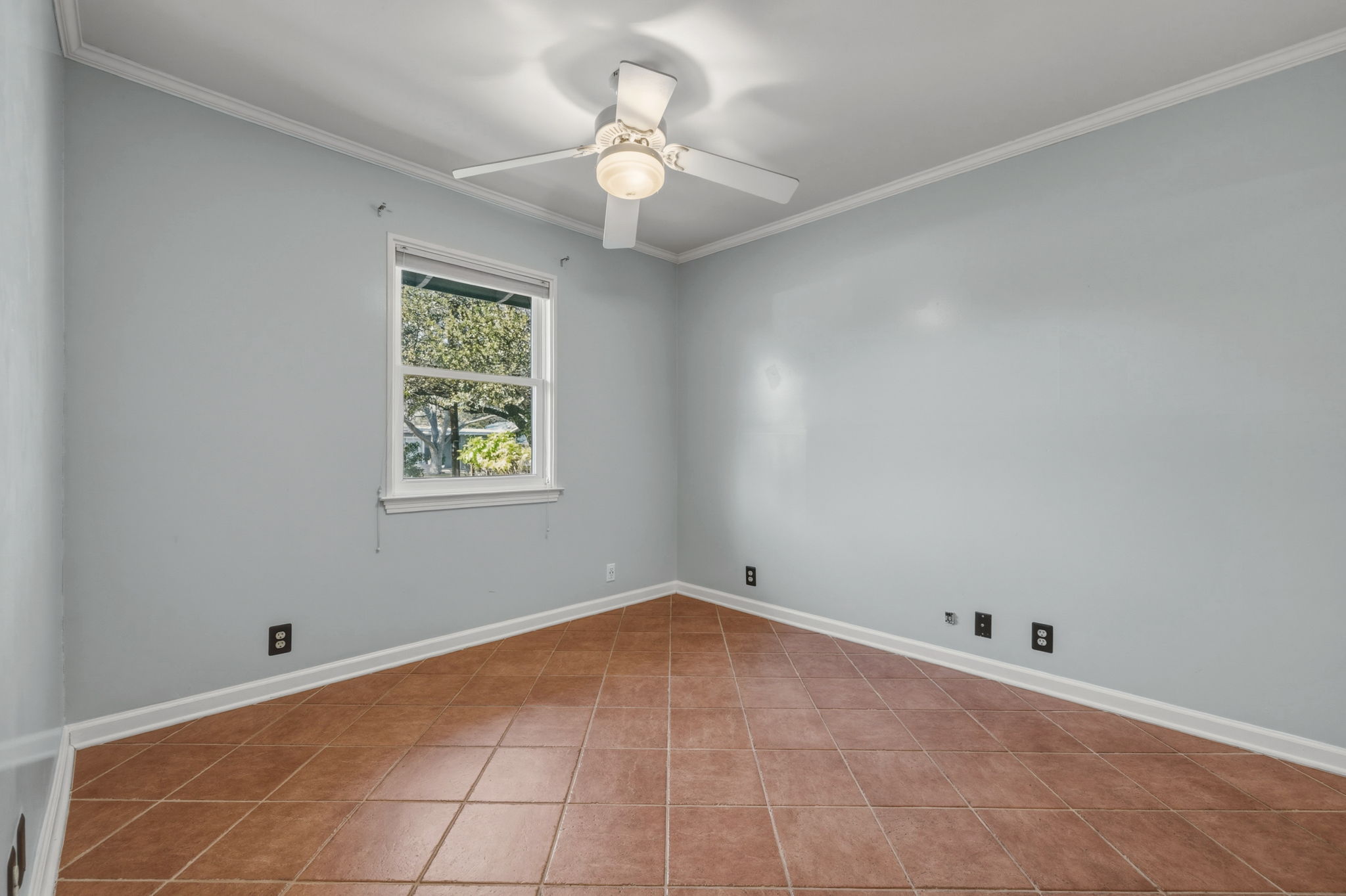 1908 Cullen Avenue Austin, TX 78757 - Photo 15 of 40 a view of an empty room with a window