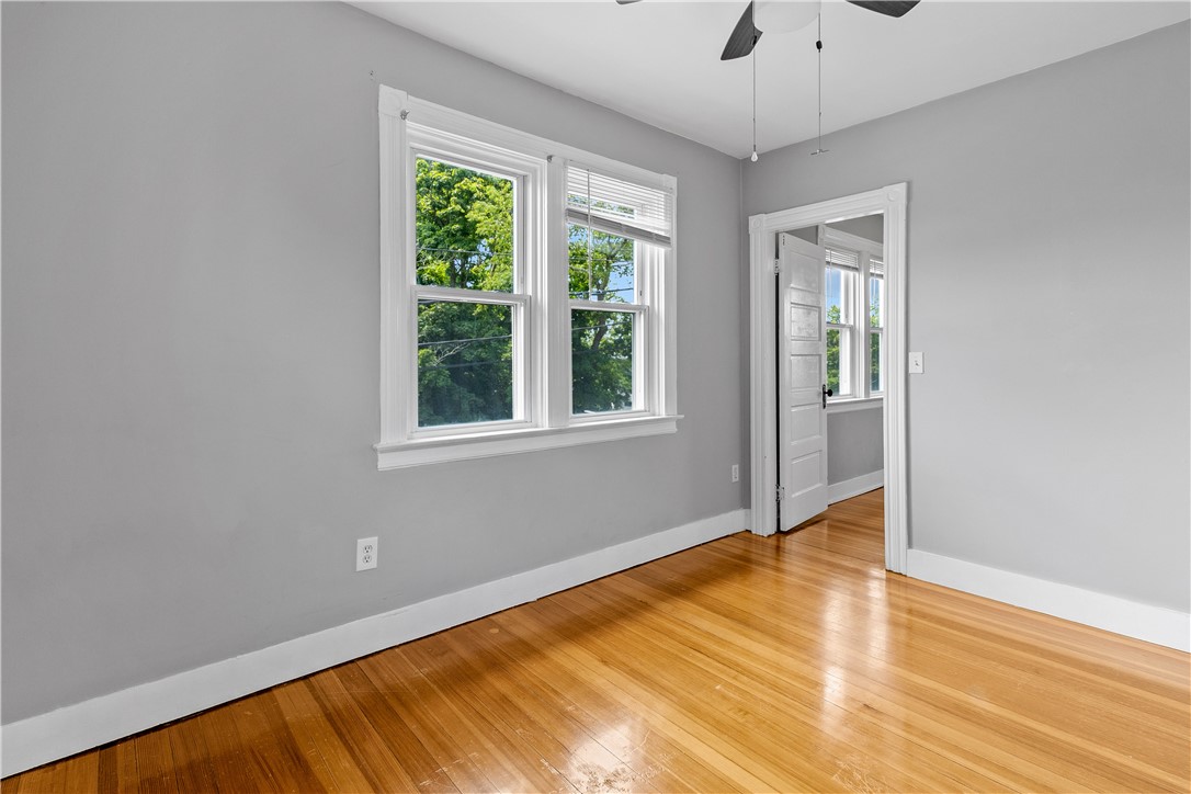 291 Maple Avenue, Unit 2 Barrington, RI 02806 - Photo 12 of 20