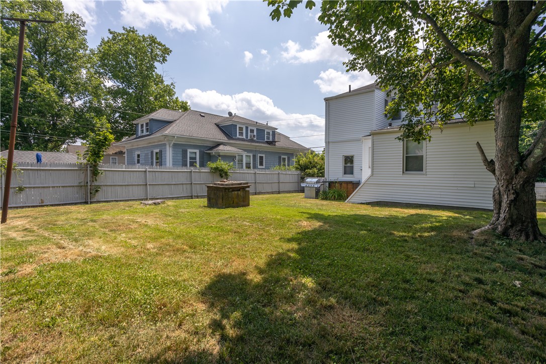 291 Maple Avenue, Unit 2 Barrington, RI 02806 - Photo 20 of 20