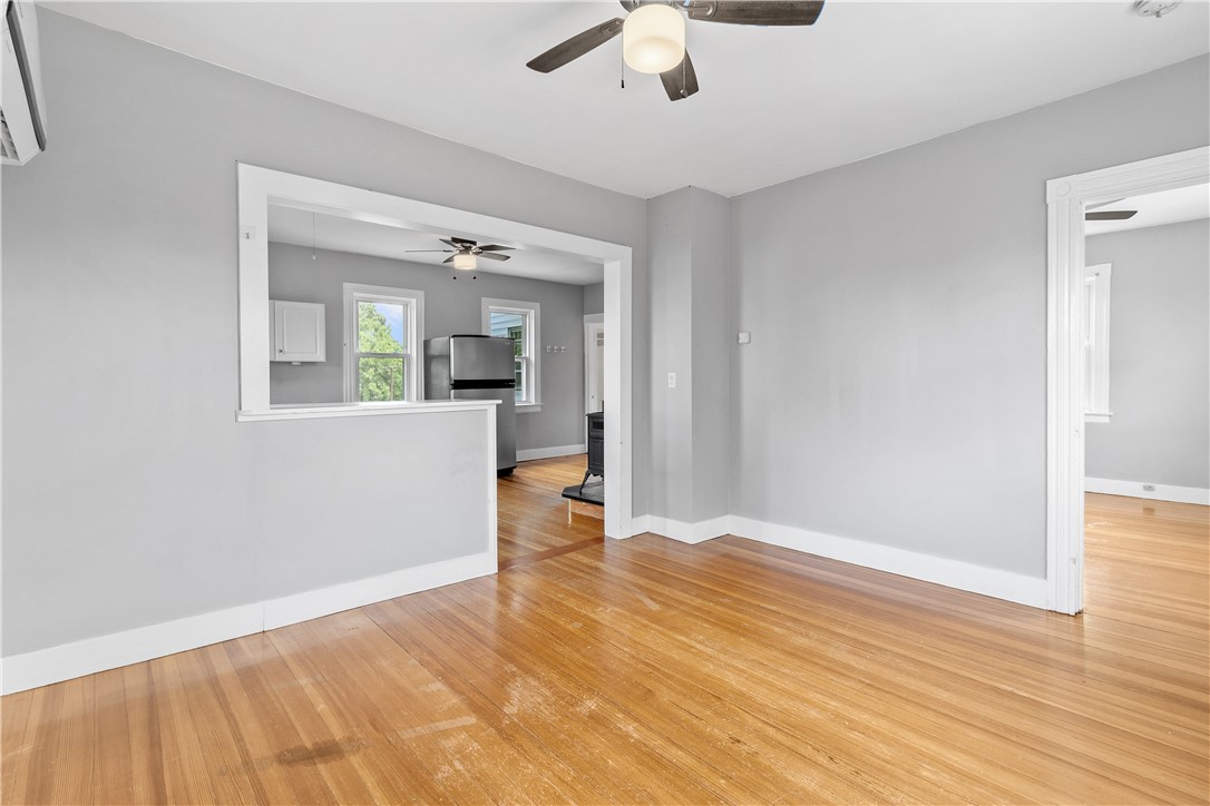 291 Maple Avenue, Unit 2 Barrington, RI 02806 - Photo 9 of 20