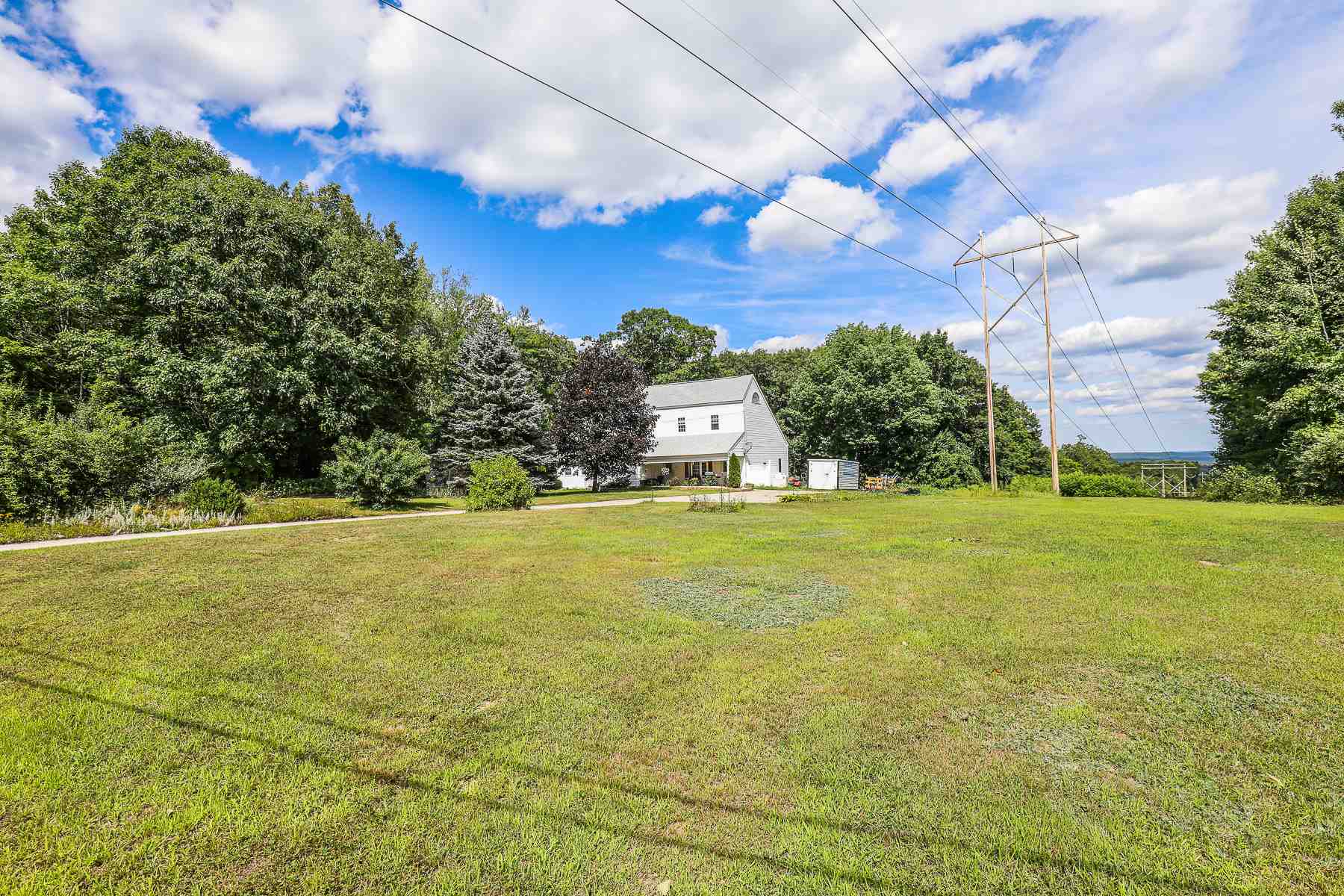 45 Lawrence Road Weare, NH 03281 - Photo 6 of 40