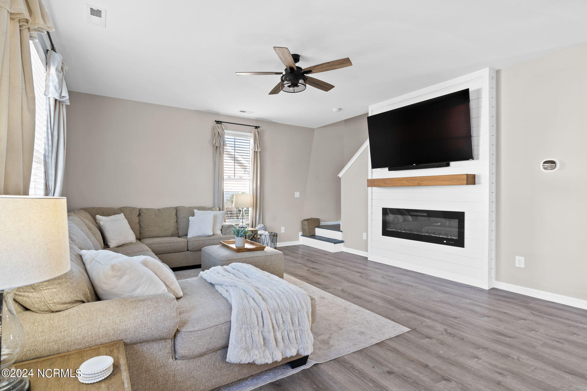 6033 Blueray Drive Leland, NC 28451 - Photo 11 of 57 KahunaPhoto.com HT-128