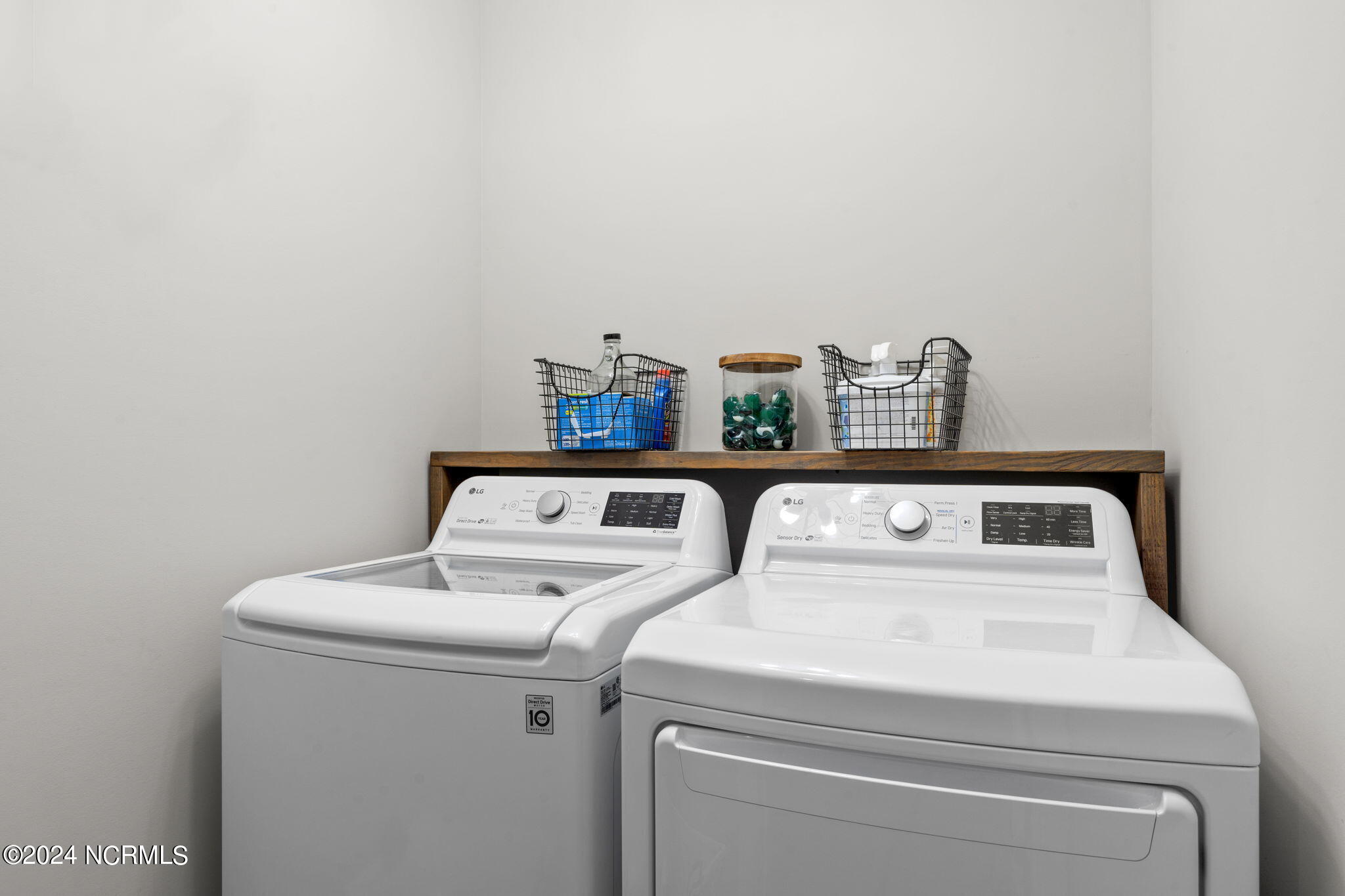 6033 Blueray Drive Leland, NC 28451 - Photo 34 of 57 KahunaPhoto.com HT-150