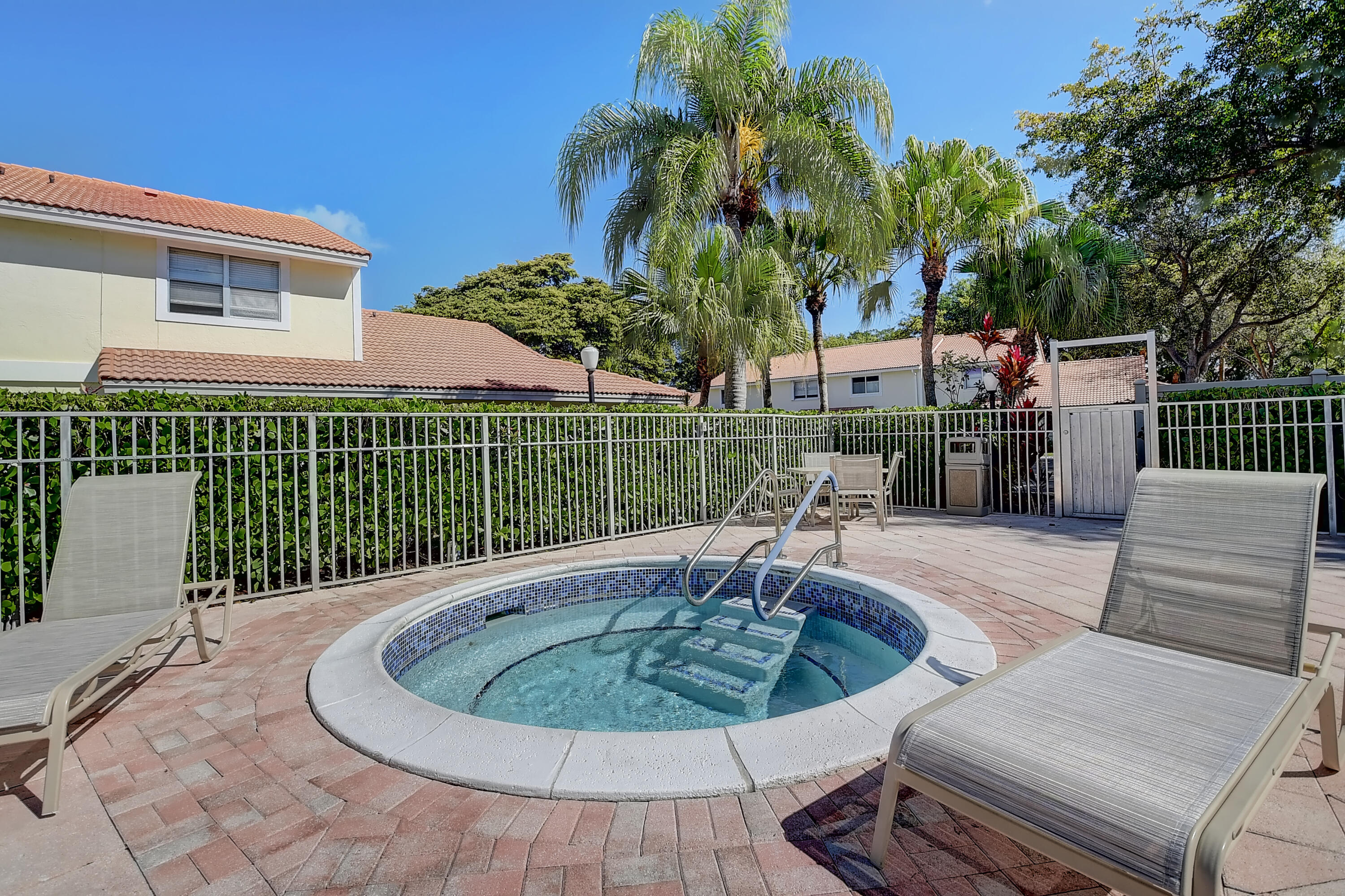 6427 Boca Circle Boca Raton, FL 33433 - Photo 22 of 23 21_dsc_4967_68_69_70_71