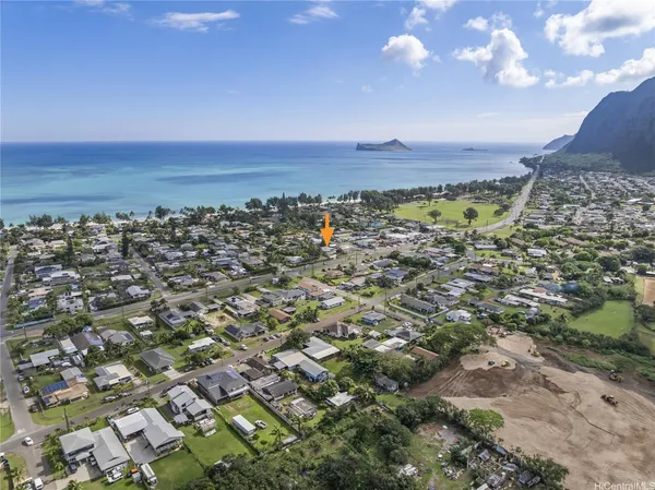$7,000 | 41-875 Kalanianaʻole Highway, Unit UPPR, Waimanalo, HI 96795