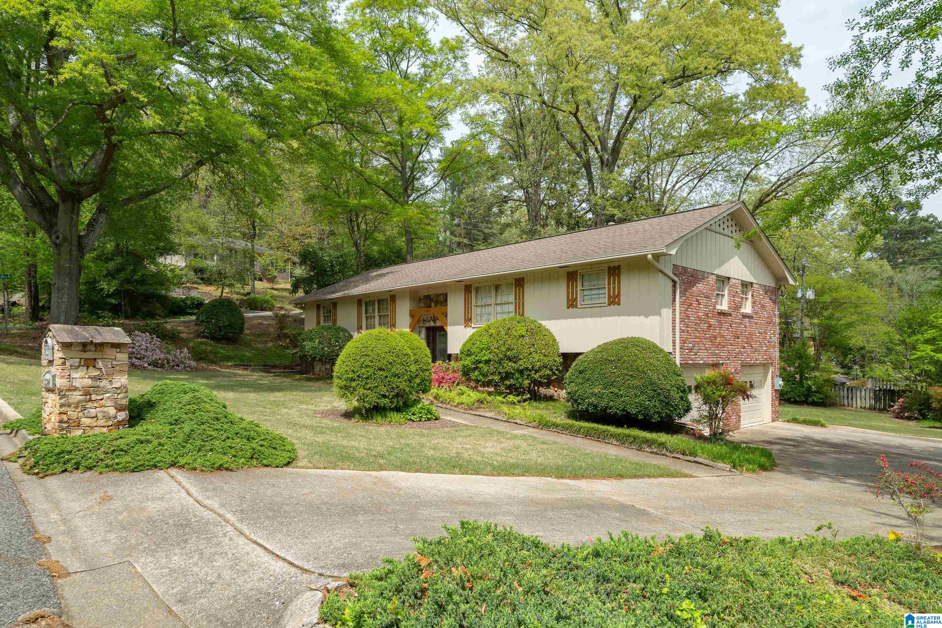 3201 Teakwood Road Birmingham, AL 35226 - Photo 2 of 9