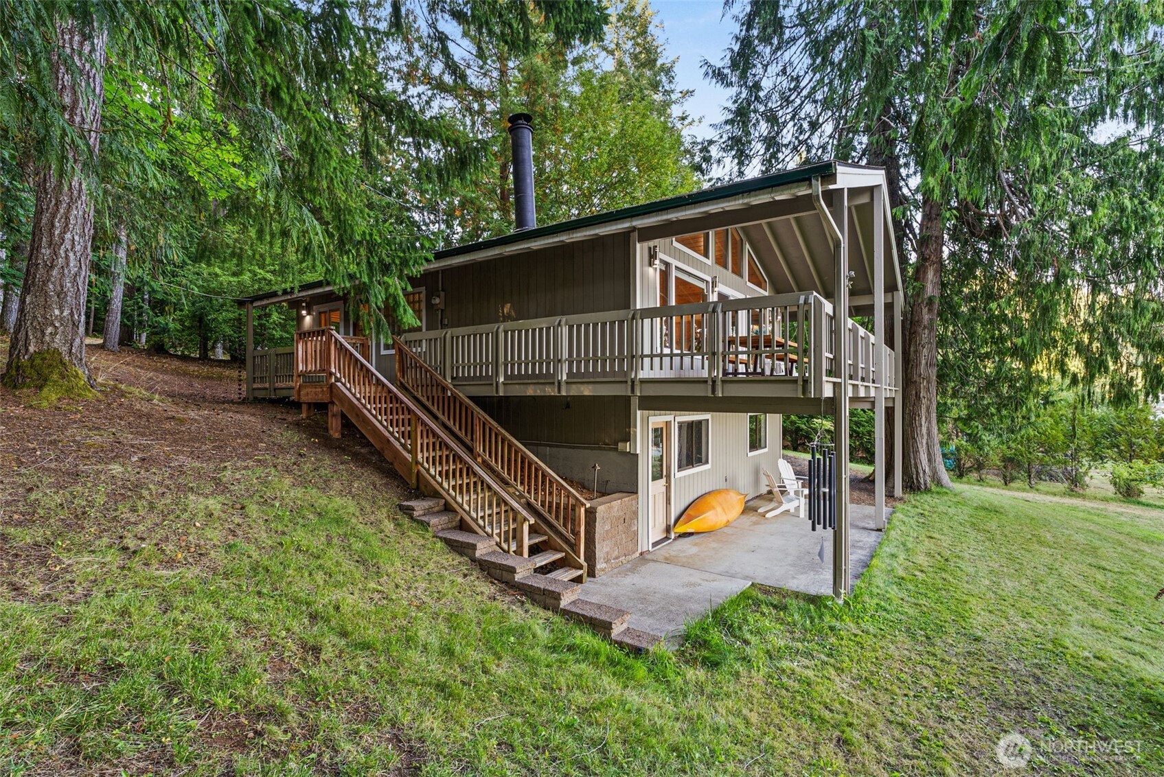 2147 Summit Lake Shore Road Northwest Olympia, WA 98502 - Photo 31 of 38 an outdoor space with garden view