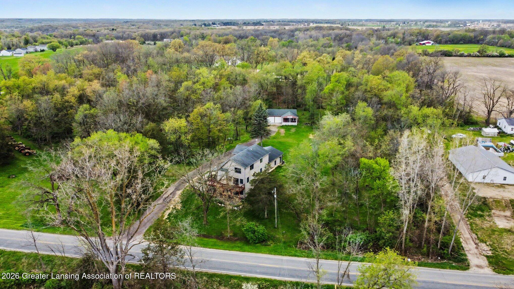 1407 Hayes Road Muir, MI 48860 - Photo 6 of 32 037_file_7779