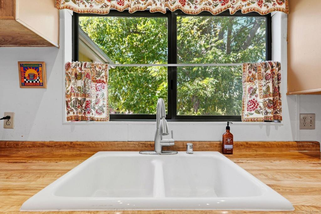 18218 Paradise Mountain Road Valley Center, CA 92082 - Photo 21 of 40