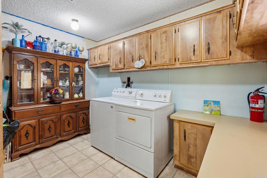 18218 Paradise Mountain Road Valley Center, CA 92082 - Photo 23 of 40