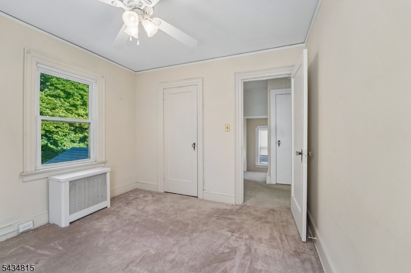 124 Walker Road West Orange, NJ 07052 - Photo 27 of 37